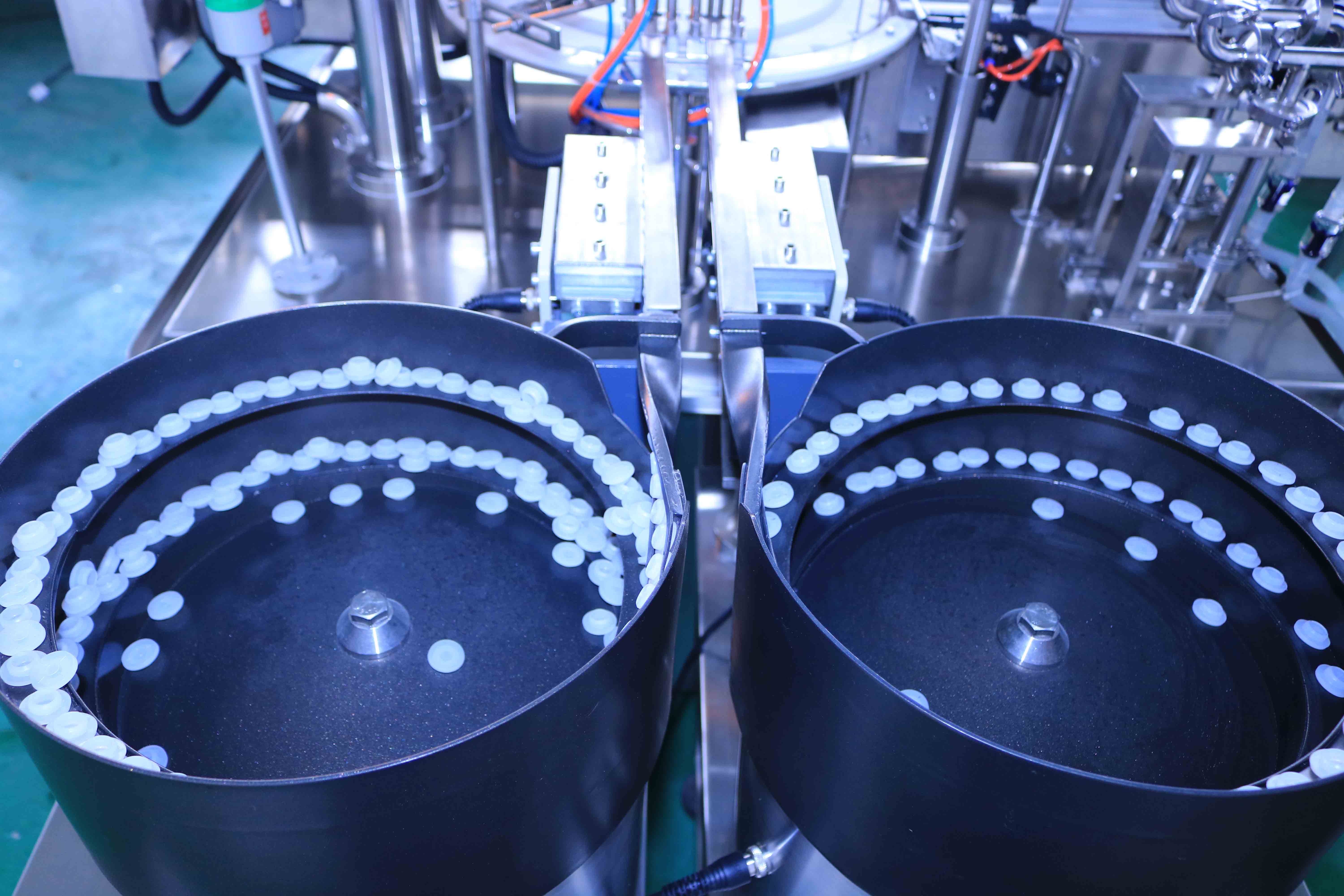 西林瓶灌装轧盖机